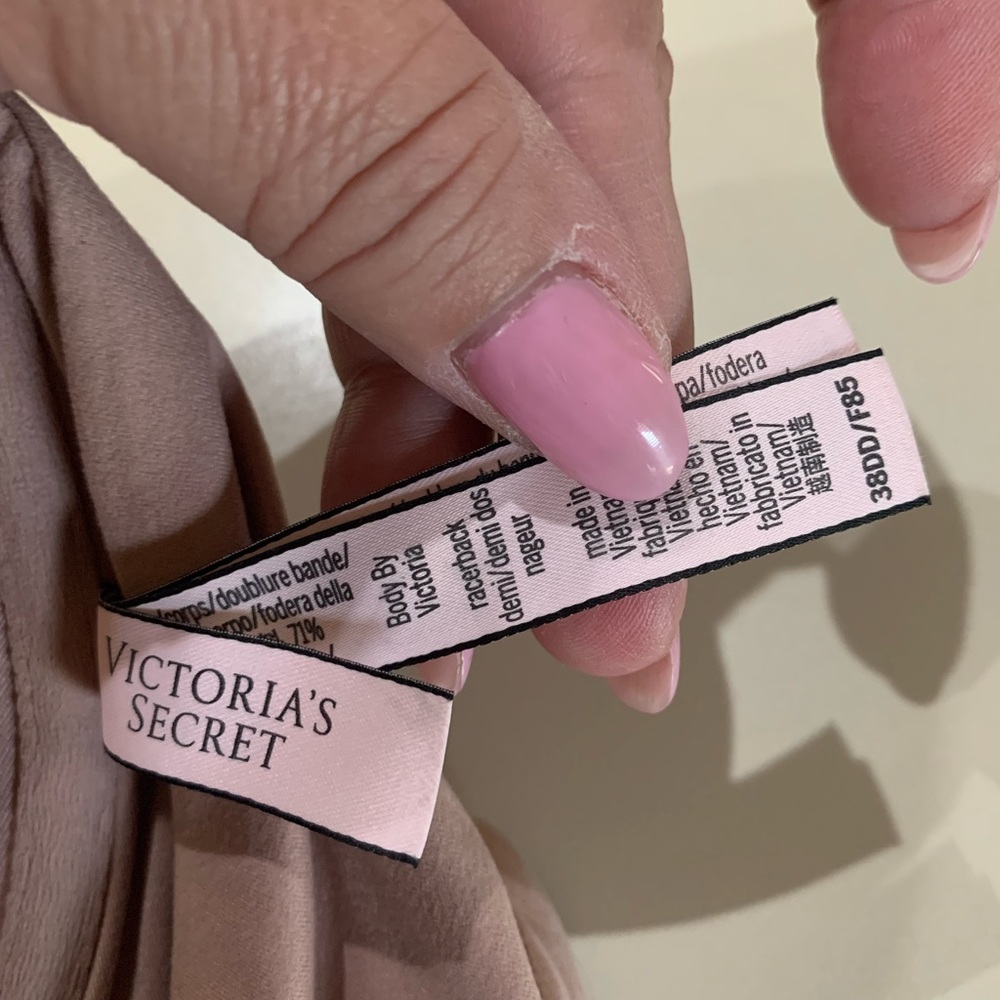 Victoria’s Secret Racerback Bra - Picture 5 of 5